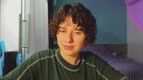 Evie online show from 01.23.25