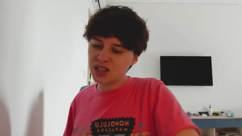 Evie online show from 01.08.26