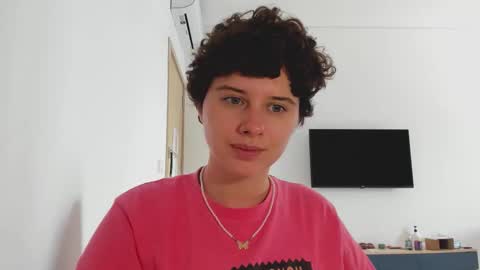 Evie online show from 01.15.26