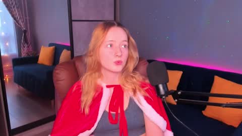 Call me Bee online show from 12.23.24