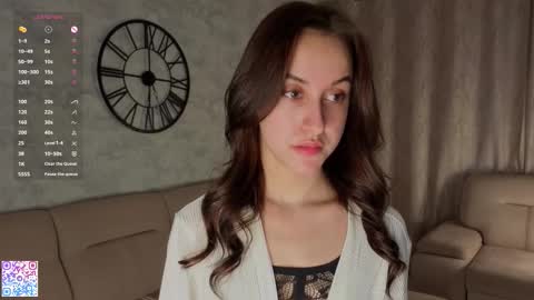 Snapshot of odelynahayne chatting on 03.02.26 Elisa online show from 03.02.26