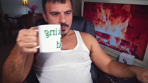 Snapshot of officeman7 chatting on 12.05.24 officeman7 online show from 12.05.24