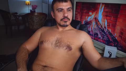 Snapshot of officeman7 chatting on 12.07.24 officeman7 online show from 12.07.24