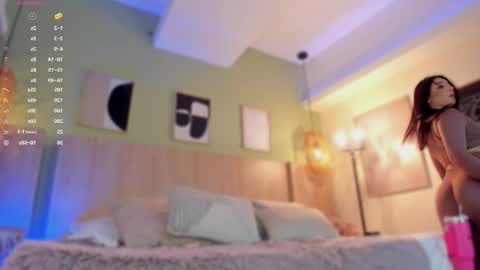 Holly online show from 03.02.26