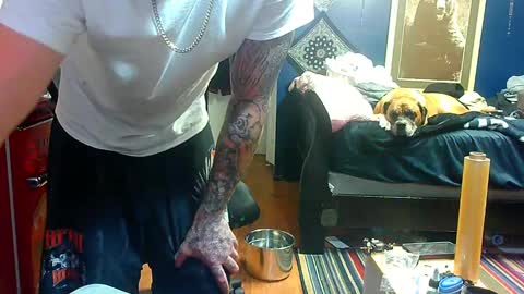 who dares  toss me some  tips lets have fun online show from 09.11.25