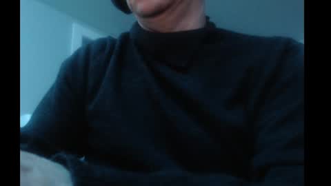 Snapshot of ohbitt chatting on 01.03.25 ohbitt online show from 01.03.25