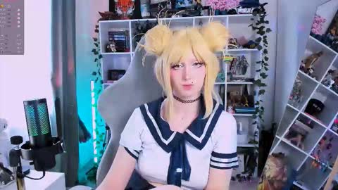 Clementine  Clem  online show from 10.14.25