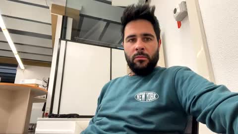 Snapshot of ohmaig0t chatting on 12.19.24 ohmaig0t online show from 12.19.24