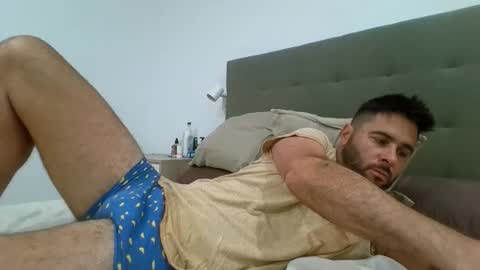 Snapshot of ohmaig0t chatting on 09.16.25 ohmaig0t online show from 09.16.25