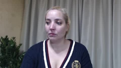 Mari online show from 04.24.26