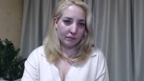 Mari online show from 05.15.26