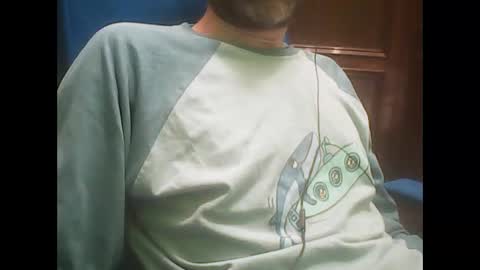 Snapshot of ojosverdess30 chatting on 12.15.24 ojosverdess30 online show from 12.15.24