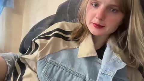 Oktavia7777 online show from 04.09.26