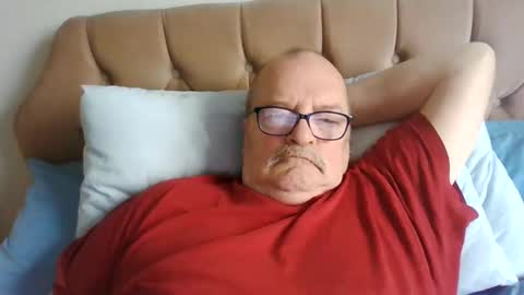 Snapshot of old_fkr chatting on 12.31.24 old_fkr online show from 12.31.24