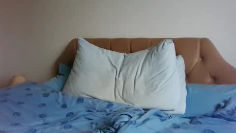 Snapshot of old_fkr chatting on 01.28.25 old_fkr online show from 01.28.25