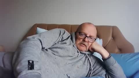 Snapshot of old_fkr chatting on 01.31.25 old_fkr online show from 01.31.25