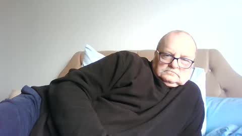 Snapshot of old_fkr chatting on 02.13.25 old_fkr online show from 02.13.25