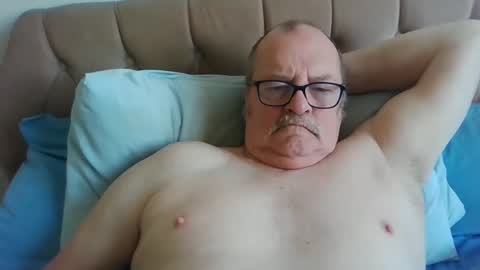 Snapshot of old_fkr chatting on 03.06.25 old_fkr online show from 03.06.25