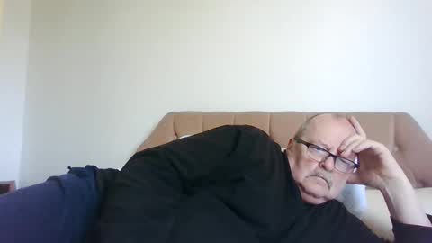 Snapshot of old_fkrr_ chatting on 05.08.26 old_fkrr_ online show from 05.08.26