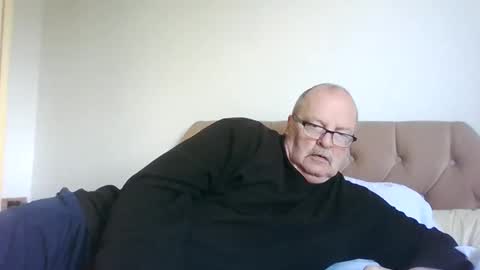 Snapshot of old_fkrr_ chatting on 05.11.26 old_fkrr_ online show from 05.11.26