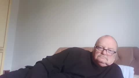 Snapshot of old_fkrr_ chatting on 05.15.26 old_fkrr_ online show from 05.15.26