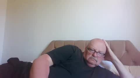 Snapshot of old_fkrr_ chatting on 05.24.26 old_fkrr_ online show from 05.24.26