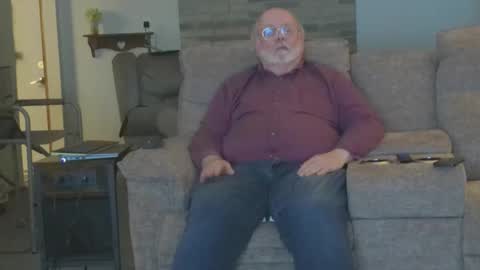 Snapshot of old_guy111 chatting on 02.19.26 old_guy111 online show from 02.19.26