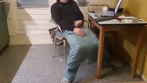 Snapshot of oldersagger chatting on 01.12.25 oldersagger online show from 01.12.25