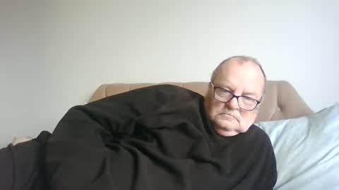 Snapshot of oldfkr69 chatting on 03.11.25 oldfkr69 online show from 03.11.25