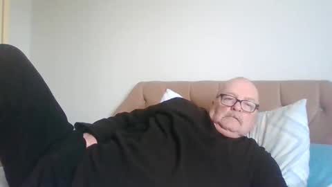 Snapshot of oldfkr69 chatting on 02.24.26 oldfkr69 online show from 02.24.26