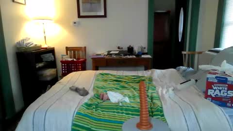 Snapshot of oldgingerdude chatting on 11.07.25 Gape online show from 11.07.25