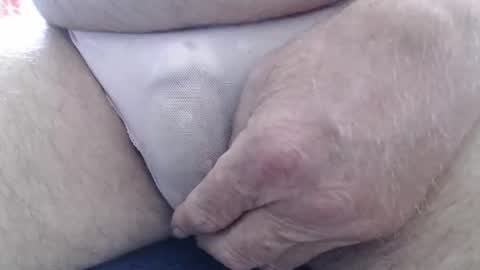 Snapshot of oldog2021 chatting on 10.06.25 oldog2021 online show from 10.06.25