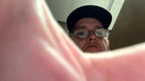 OldrM online show from 12.20.25