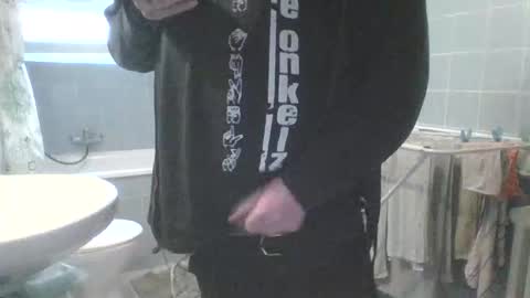 Snapshot of oldskooldude chatting on 02.22.26 OldSkoolDude online show from 02.22.26