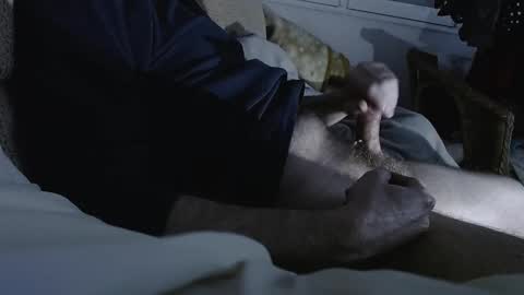 Snapshot of oldwolfman chatting on 01.21.25 oldwolfman online show from 01.21.25