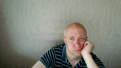 Snapshot of oleg365 chatting on 05.08.26 figaro online show from 05.08.26