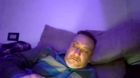 Snapshot of olimpio1230 chatting on 02.14.25 olimpio1230 online show from 02.14.25