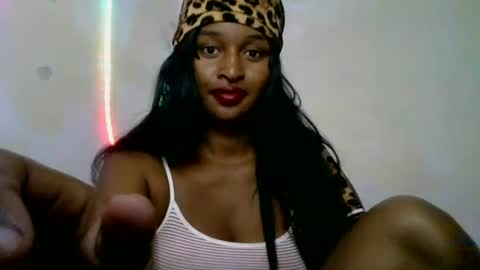olinah610 online show from 06.12.26