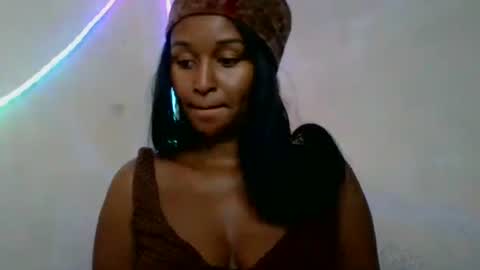 olinah610 online show from 06.25.26