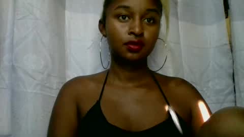 olinah610 online show from 07.12.26