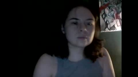 Snapshot of olivepeach chatting on 03.26.26 Oil online show from 03.26.26