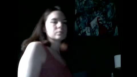 Snapshot of olivepeach chatting on 03.30.26 Oil online show from 03.30.26