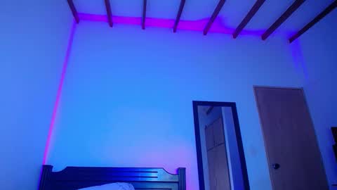 Oliver and MeganIndependent online show from 03.29.26