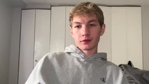 Oliver Beck online show from 12.12.24