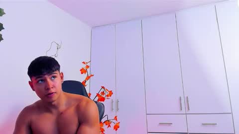 Snapshot of oliver_bray chatting on 01.16.26 Oliver bray online show from 01.16.26