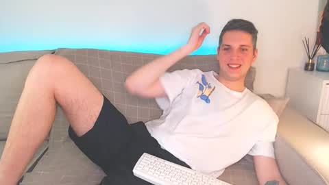 Oliver online show from 02.08.25