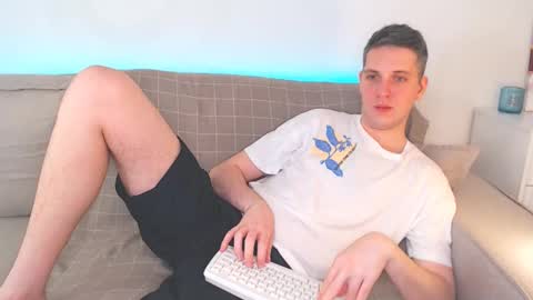 Oliver online show from 02.28.25