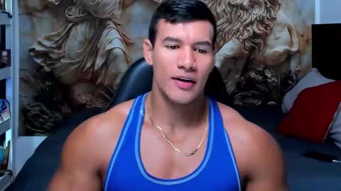Snapshot of oliver_tommy chatting on 10.23.25 oliver_tommy online show from 10.23.25