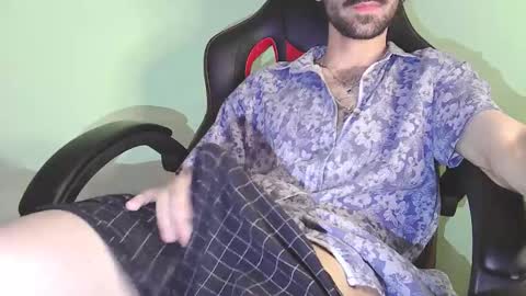 Oliver online show from 02.05.26