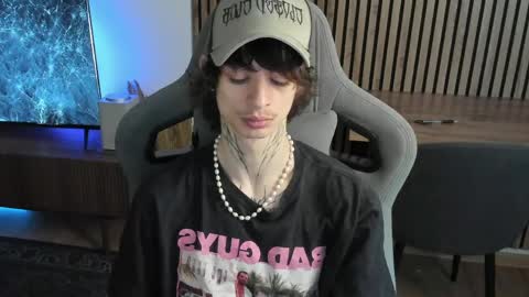 oliverrgroove online show from 04.15.26